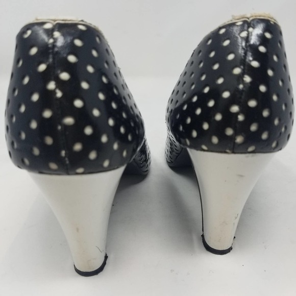 Rosessence Vintage Japanese Polka Dot Pumps - Picture 5 of 11